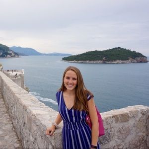 Meet your Posher, Catherine